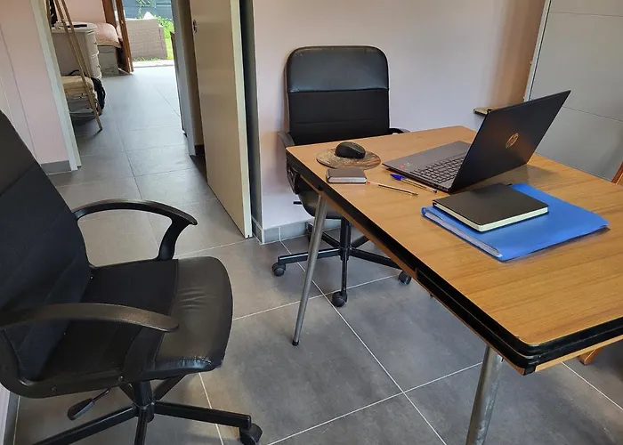 Logement Proche De Bordeaux, Route Des Chateaux